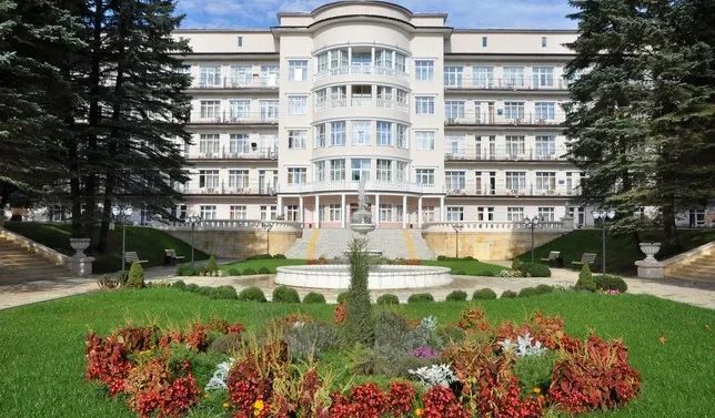 Санаторий "Центросоюз-Кисловодск"