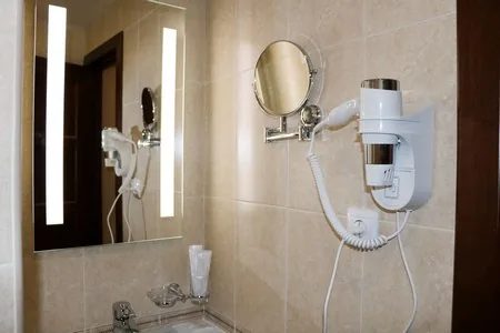 Двухместный двухкомнатный номер повышенной комфортности