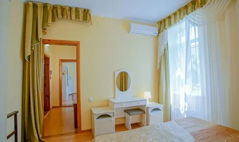 Двухместный двухкомнатный номер люкс