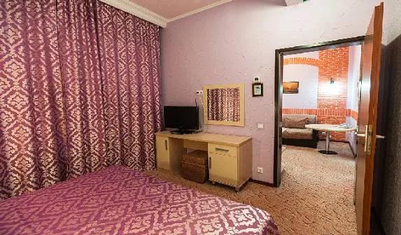 Двухместный двухкомнатный Люкс