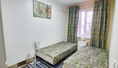 Восьмиместный Четырехкомнатный Коттедж