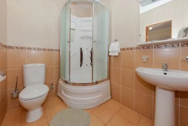 Двухместный Двухкомнатный Семейный Мансардный без балкона корпус