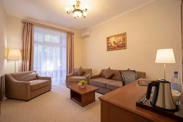 Двухместный двухкомнатный Люкс