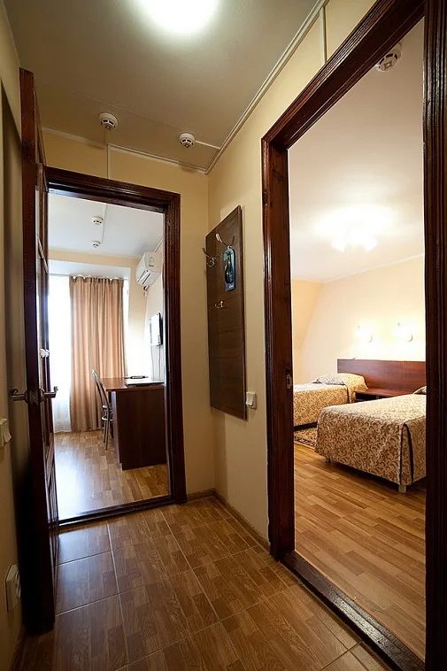 Двухместный двухкомнатный номер стандарт с доп местом