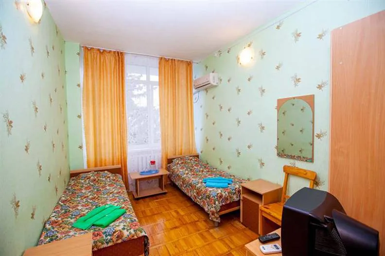 Трехместный однокомн. номер с удобствами на блок в корпусах 1, 2
